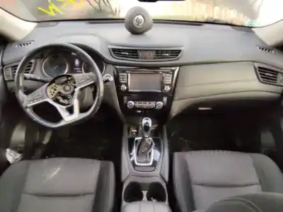 Scrapping Vehicle nissan x-trail (t32) acenta 4x4 of the year 2001 powered m9ra868