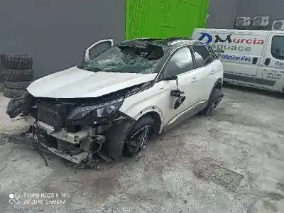 Здавання транспортного засобу peugeot 3008 monospace (0u_) 2.0 hdi 150 / bluehdi 150 року 2001 потужний dw10f