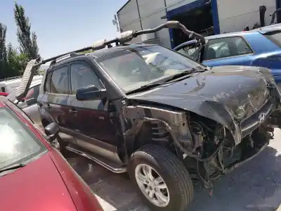 Scrapping Vehicle hyundai tucson (jm) 2.0 classic 4x2 of the year 2001 powered g4gc