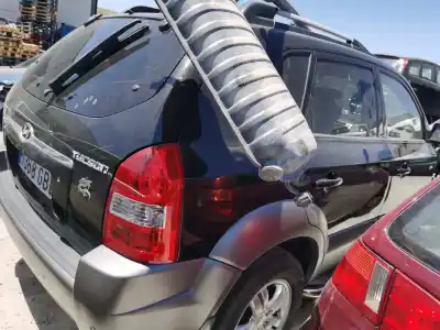 Scrapping Vehicle hyundai tucson (jm) 2.0 classic 4x2 of the year 2001 powered g4gc