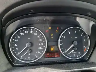 Veículo de Sucata bmw serie 3 berlina (e90) 325i do ano 2005 alimentado n52b25a