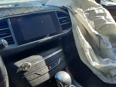 Scrapping Vehicle peugeot 308 allure of the year 2014 powered 5f02