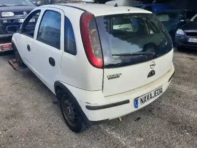 Veicolo di demolizione opel corsa c cosmo dell'anno 2004 alimentato z10xep