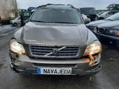 Veículo de Sucata VOLVO XC90 D5 Executive (7 asientos) (136kW) do ano 2008 alimentado D5244T4