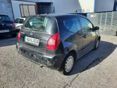 Sloopvoertuig citroen c2 x van het jaar 2004 aangedreven hfx
