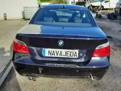 Veicolo di demolizione BMW SERIE 5 BERLINA (E60) 530d dell'anno 2004 alimentato 306D2
