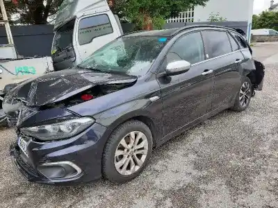 Veículo de Sucata fiat tipo ii (357) fam lounge do ano 2016 alimentado 940b7000