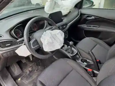 Veículo de Sucata fiat tipo ii (357) fam lounge do ano 2016 alimentado 940b7000