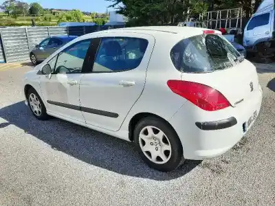 Sloopvoertuig peugeot 308 confort van het jaar 2008 aangedreven 9hx