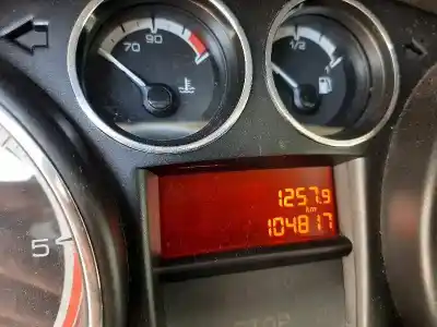 Sloopvoertuig peugeot 308 confort van het jaar 2008 aangedreven 9hx