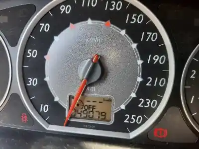 Véhicule à la ferraille citroen c5 berlina audace de l'année 2007 alimenté rfj