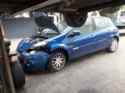 Scrapping Vehicle renault clio iii confort dynamique of the year 2010 powered k9k766
