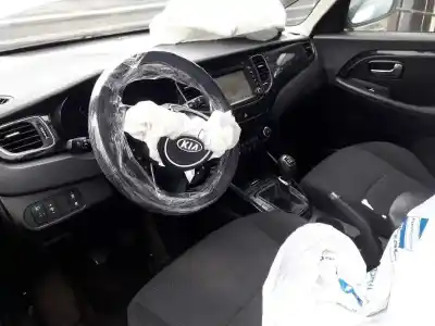 Veículo de Sucata kia carens ( ) concept do ano 2015 alimentado d4fd