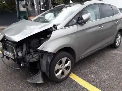 Veículo de Sucata kia carens ( ) concept do ano 2015 alimentado d4fd