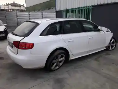 Здавання транспортного засобу audi a4 avant (8k5) (2008) básico року 2010 потужний cag