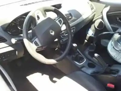 Scrapping Vehicle renault fluence dynamique of the year 2012 powered k9k836