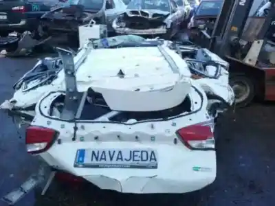 Veículo de Sucata KIA CARENS ( ) Drive do ano 2018 alimentado D4FD