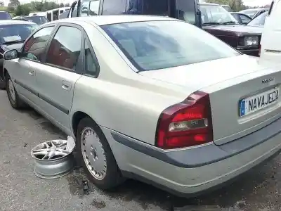 Veículo de Sucata VOLVO S80 BERLINA 2.9 do ano 1998 alimentado B6304S3