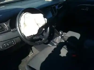 Veículo de Sucata kia carens ( ) concept do ano 2015 alimentado d4fd