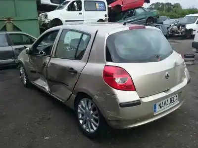Veicolo di demolizione renault clio iii confort dynamique dell'anno 2007 alimentato k9k766