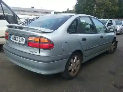 Veículo de Sucata renault laguna (b56) 1.9 dci diesel cat do ano 2000 alimentado f9q718
