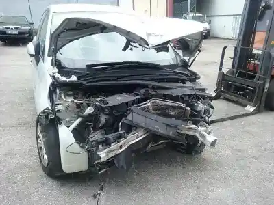 Sloopvoertuig renault scenic iii emotion van het jaar 2010 aangedreven k4m858