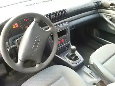 Veículo de Sucata audi a4 berlina (b5) 1.9 tdi do ano 2002 alimentado 1z
