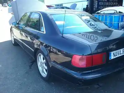 Veículo de Sucata audi a8 (d2) 4.2 quattro do ano 1998 alimentado akg