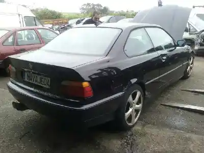 Véhicule à la ferraille bmw serie 3 coupe (e36) 325i de l'année 2006 alimenté 256s1