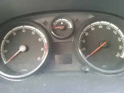 Veículo de Sucata opel corsa d selective do ano 2010 alimentado a12xer