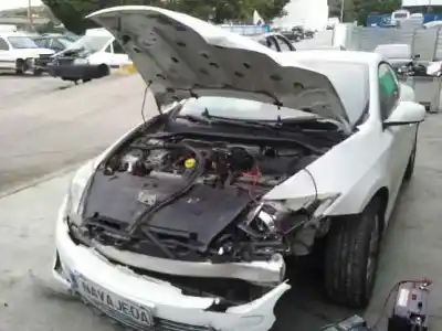 Veículo de Sucata otras marcas laguna coupe emotion plus do ano 2010 alimentado f4r800