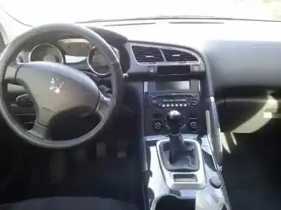 Veículo de Sucata peugeot 3008 premium do ano 2009 alimentado 5fw