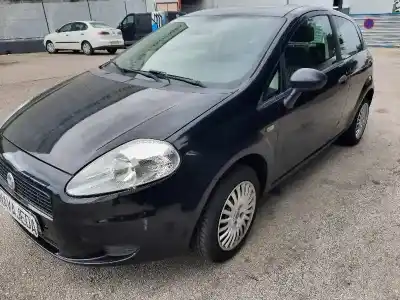 Veículo de Sucata fiat punto (199) pop do ano 2005 alimentado 350a1000