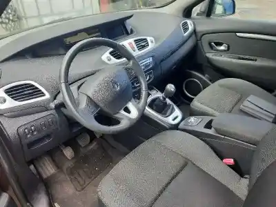 Sloopvoertuig renault scenic iii grand dynamique van het jaar 2009 aangedreven h4j700