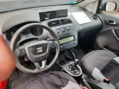 Scrapping Vehicle seat altea xl (5p5) reference of the year 2010 powered chga