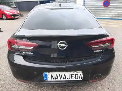 Veículo de Sucata opel insignia grand sport excellence do ano 2018 alimentado b15sft