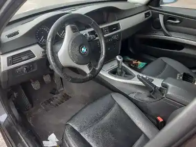 Veículo de Sucata bmw serie 3 berlina (e90) 320d do ano 2006 alimentado 204d4