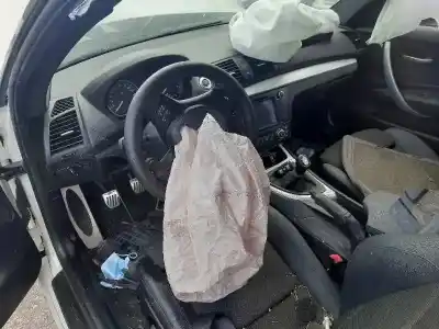 Sloopvoertuig bmw serie 1 berlina (e81/e87) 118d van het jaar 2009 aangedreven n47d20c