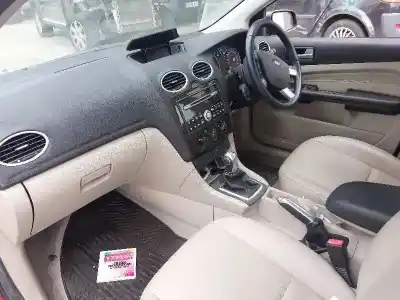 Veículo de Sucata ford focus berlina (cap) ambiente (d) do ano 2007 alimentado kkda