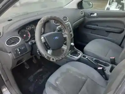 Veículo de Sucata ford focus berlina (cap) ambiente (d) do ano 2005 alimentado g8da