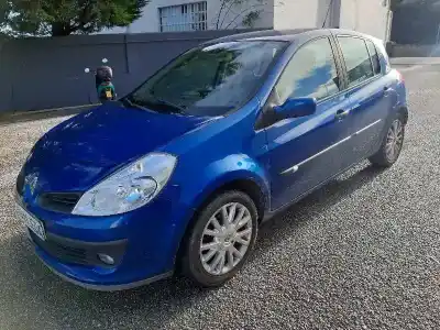 Здавання транспортного засобу renault clio iii luxe privilege року 2007 потужний k4jg7