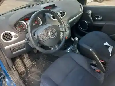 Здавання транспортного засобу renault clio iii luxe privilege року 2007 потужний k4jg7