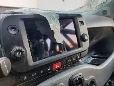 Veículo de Sucata fiat panda 312 do ano 2021 alimentado 46341162