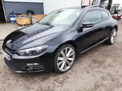 Veículo de Sucata volkswagen scirocco (137) 2.0 16v t fsi / tsi do ano 2009 alimentado cawb
