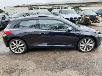 Veículo de Sucata volkswagen scirocco (137) 2.0 16v t fsi / tsi do ano 2009 alimentado cawb