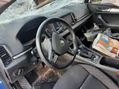 Veículo de Sucata skoda karoq (nu) sportline 4x4 do ano 2020 alimentado dffa