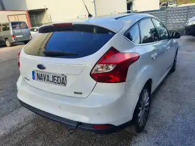 Здавання транспортного засобу ford focus lim. (cb8) titanium року 2014 потужний m1da