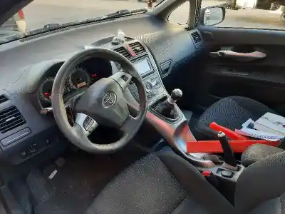 Veículo de Sucata toyota auris advance do ano 2012 alimentado 1ndtv