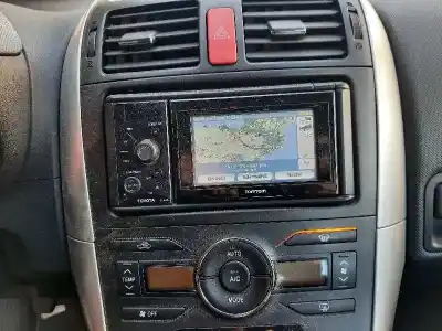 Veículo de Sucata toyota auris advance do ano 2012 alimentado 1ndtv