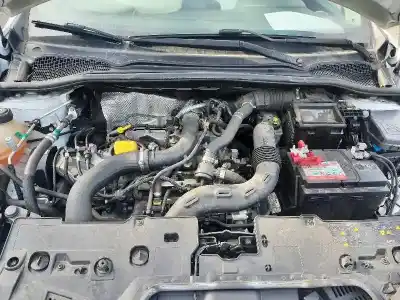 Veículo de Sucata renault clio iv limited do ano 2018 alimentado h4b408